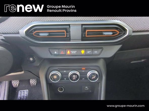 DACIA Sandero 1.0 TCe 90ch Stepway Confort -22 - Miniature 16