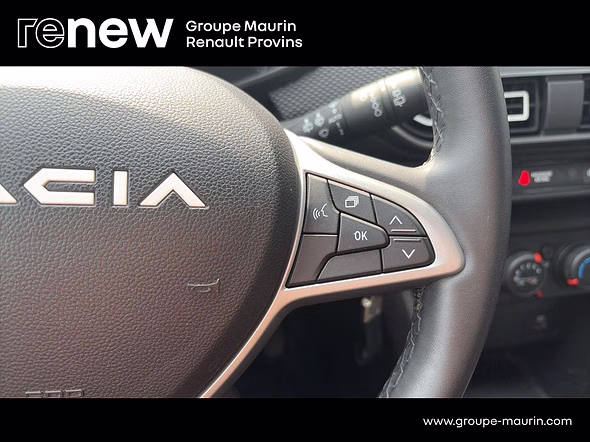 DACIA Sandero 1.0 TCe 90ch Stepway Expression - Miniature 25