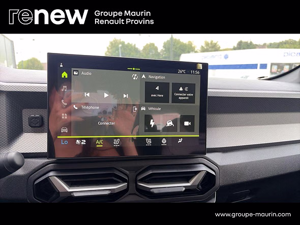 DACIA Duster 1.2 hybrid-G 150ch Journey 4x4 - Miniature 24