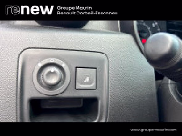 DACIA Duster 1.5 dCi 110ch Prestige 4X2 - Miniature 15