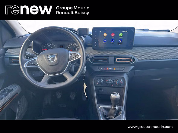DACIA Sandero 1.0 TCe 90ch Stepway Confort -22 - Miniature 9