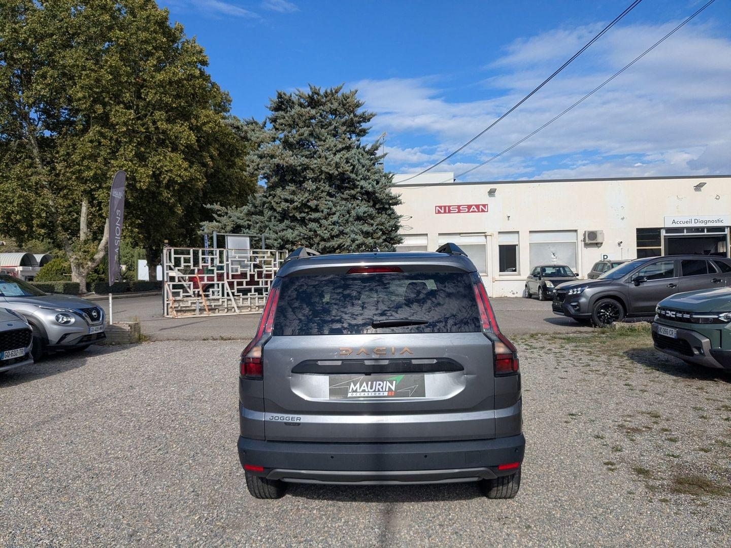 DACIA Jogger 1.8 hybrid 155ch Extreme 7 places -25 - Photo 6