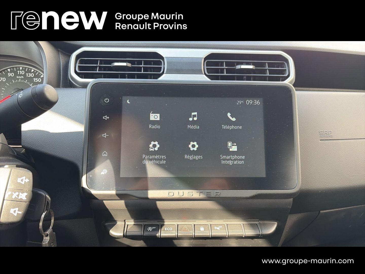 DACIA Duster 1.0 ECO-G 100ch  Journey + 4x2 - Photo 23