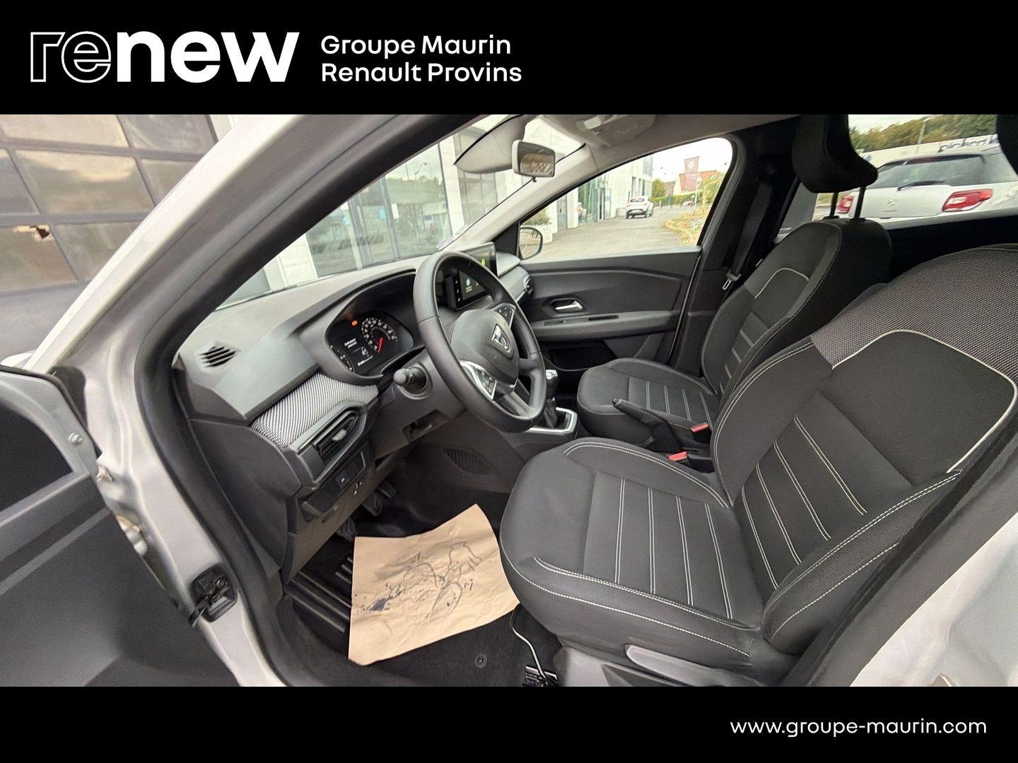 DACIA Jogger 1.0 ECO-G 100ch Expression 7 places - Photo 13