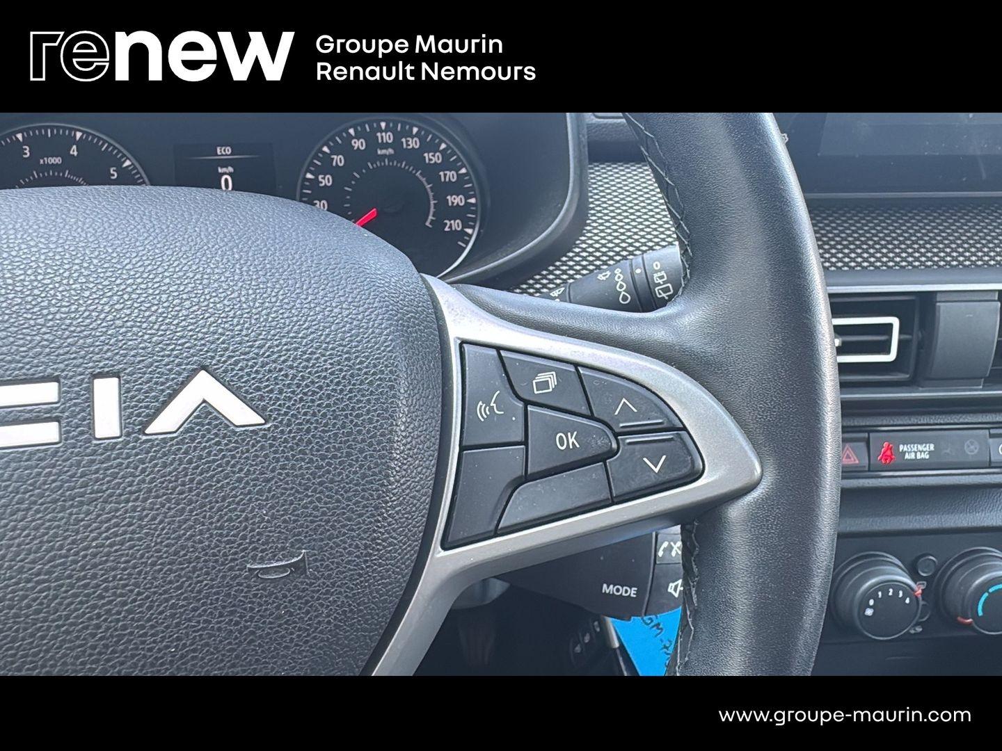 DACIA Jogger 1.0 TCe 110ch Expression 7 places - Photo 17
