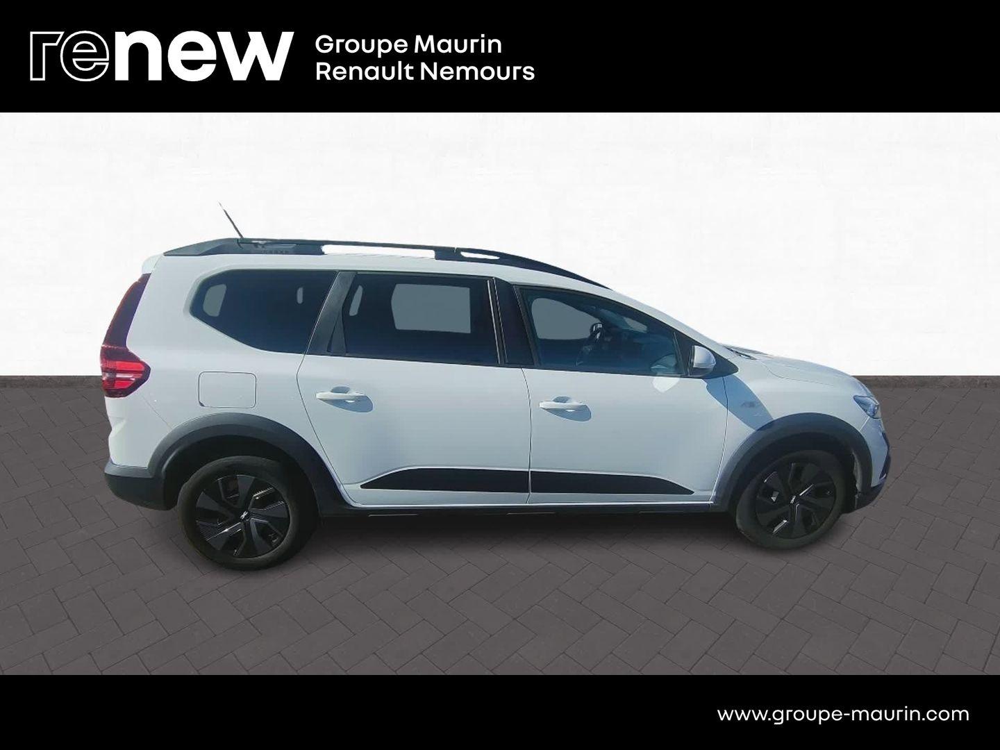 DACIA Jogger 1.0 TCe 110ch Expression 7 places -24 - Photo 6