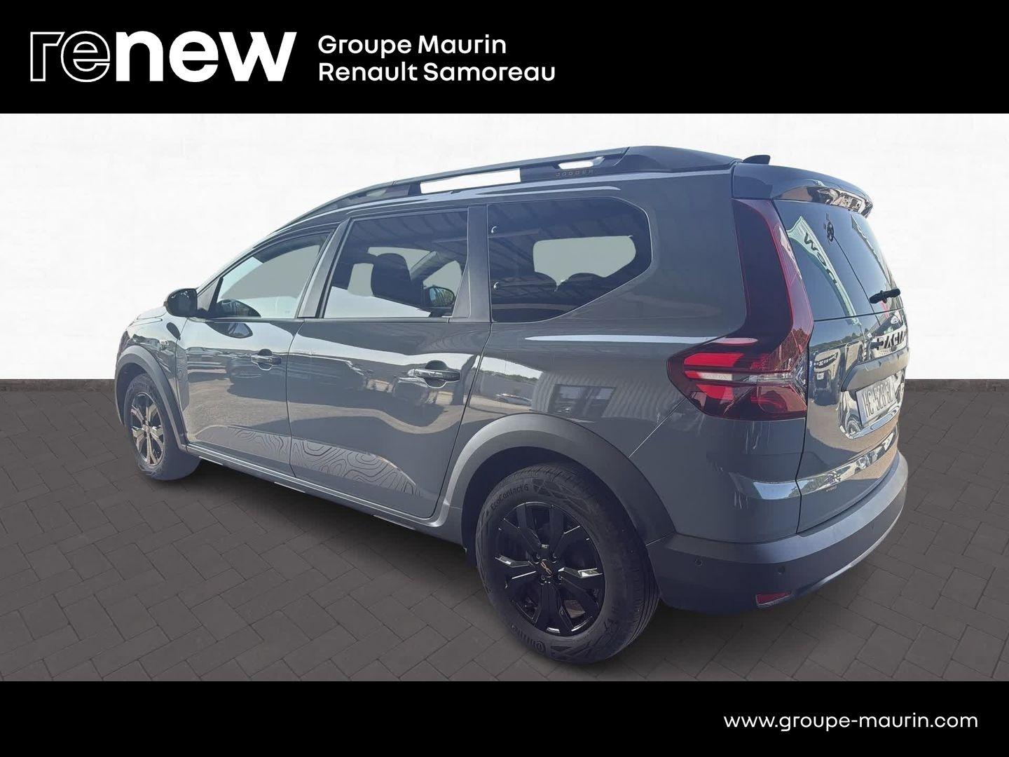 DACIA Jogger 1.6 hybrid 140ch Extreme 7 places -24 - Photo 4