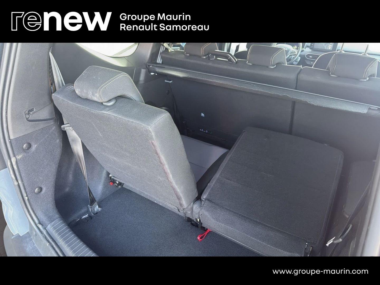 DACIA Jogger 1.6 hybrid 140ch Extreme 7 places -24 - Photo 10