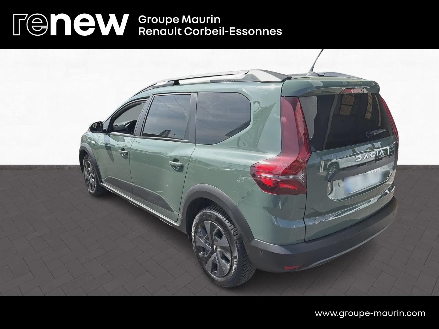 DACIA Jogger 1.0 TCe 110ch Expression 7 places -24 - Photo 3