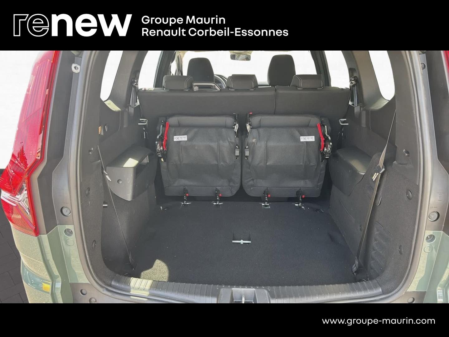 DACIA Jogger 1.0 TCe 110ch Expression 7 places -24 - Photo 15