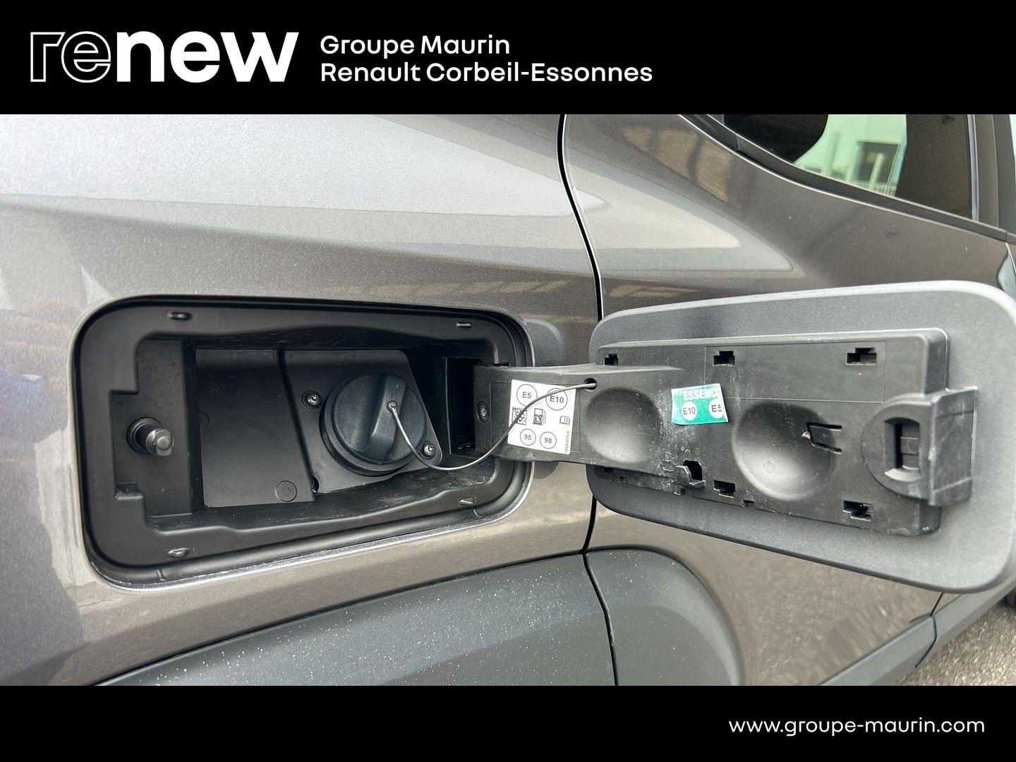 DACIA Duster 1.6 hybrid 140ch Journey - Photo 10