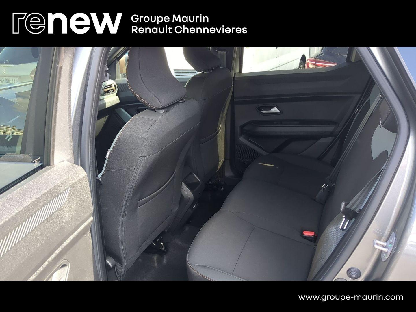DACIA Duster 1.6 hybrid 140ch Extreme - Photo 9