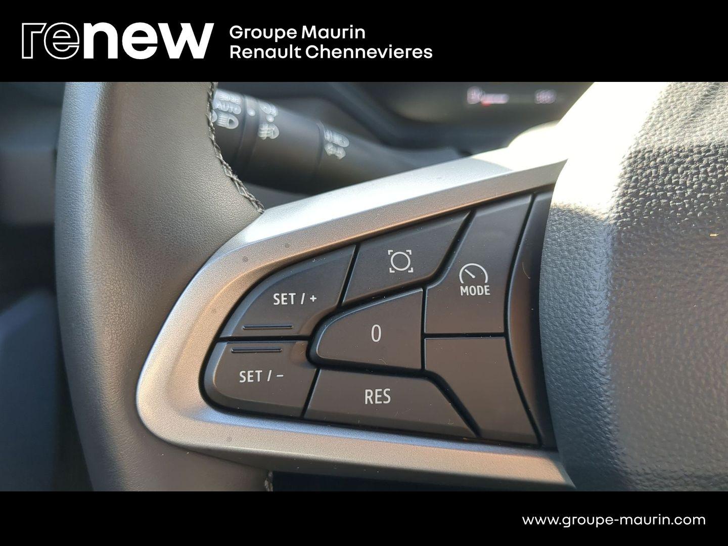 DACIA Duster 1.6 hybrid 140ch Journey - Photo 16