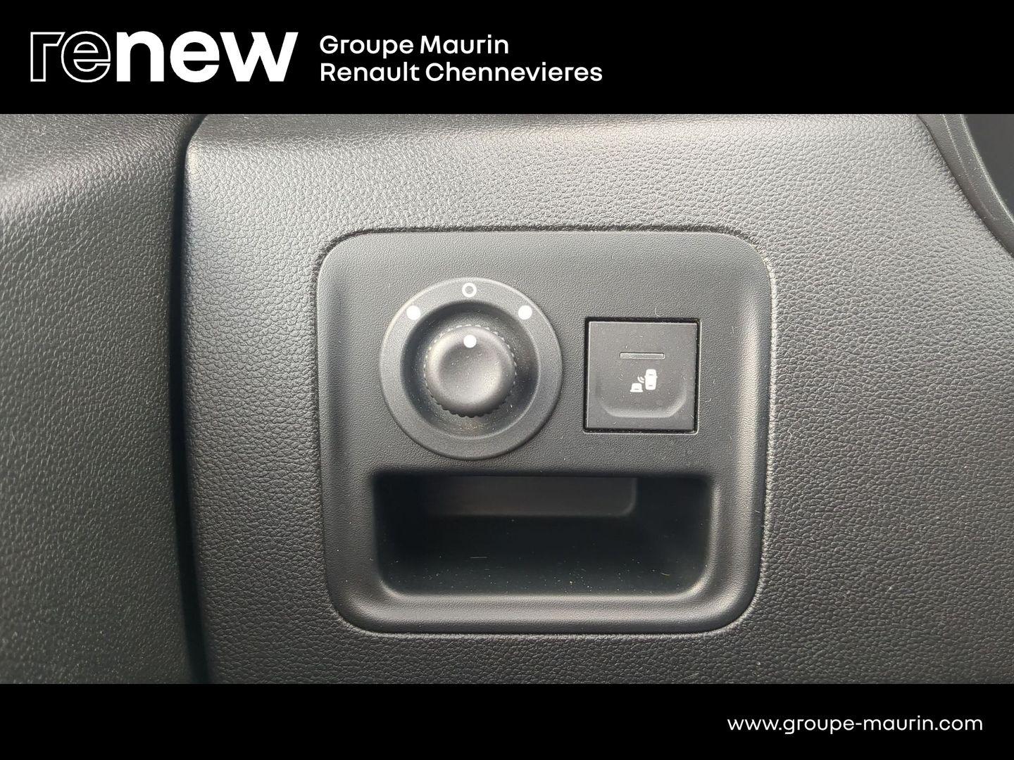 DACIA Duster 1.3 TCe 130ch FAP Prestige 4x2 E6U - Photo 20