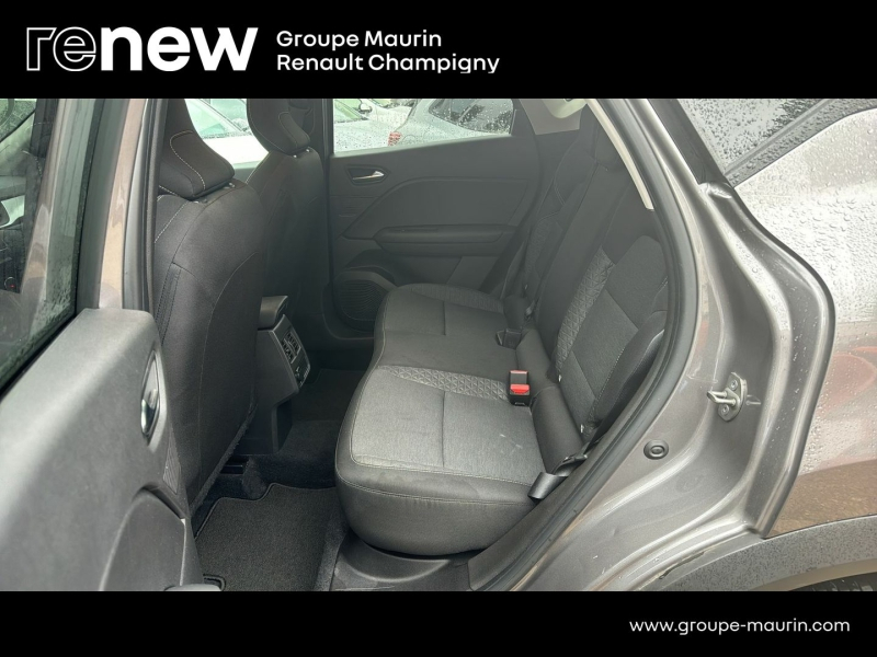 RENAULT Captur d’occasion à vendre à CHAMPIGNY-SUR-MARNE chez ADP - GIRARDIN (Photo 11)