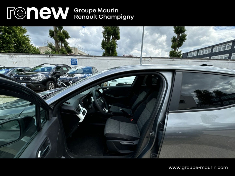 RENAULT Clio d’occasion à vendre à CHAMPIGNY-SUR-MARNE chez ADP - GIRARDIN (Photo 3)