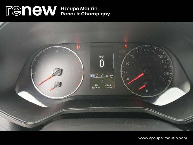 RENAULT Clio d’occasion à vendre à CHAMPIGNY-SUR-MARNE chez ADP - GIRARDIN (Photo 9)