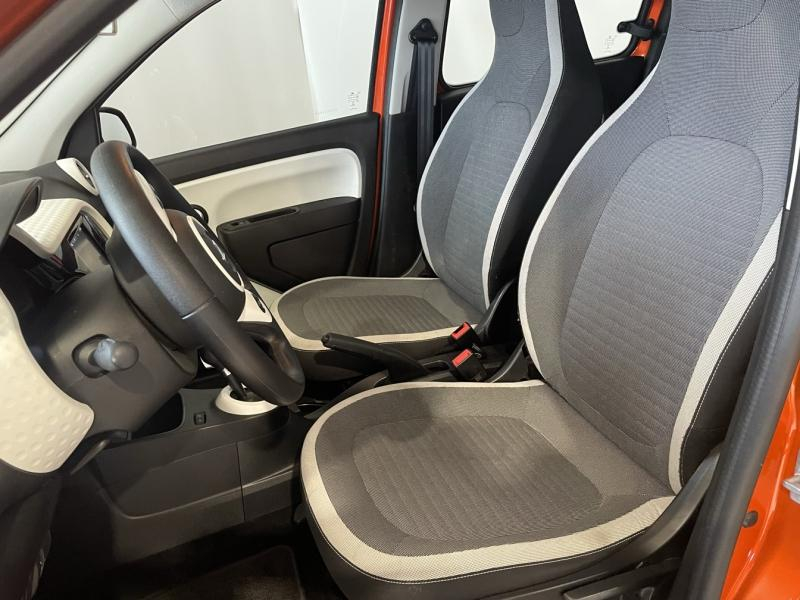 RENAULT Twingo d’occasion à vendre à CHAMPIGNY-SUR-MARNE chez ADP - GIRARDIN (Photo 8)