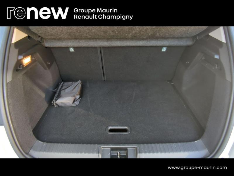 RENAULT Captur d’occasion à vendre à CHAMPIGNY-SUR-MARNE chez ADP - GIRARDIN (Photo 12)