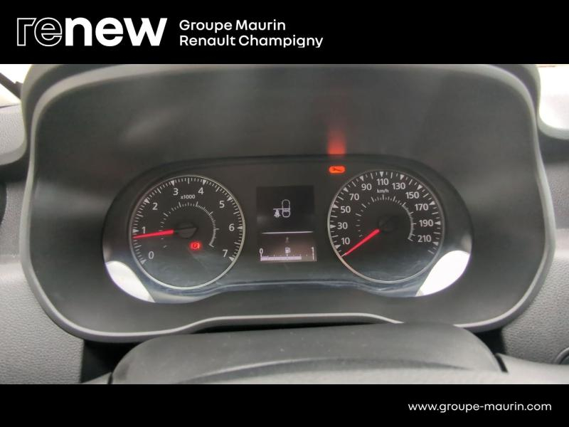 DACIA Duster d’occasion à vendre à CHAMPIGNY-SUR-MARNE chez ADP - GIRARDIN (Photo 9)