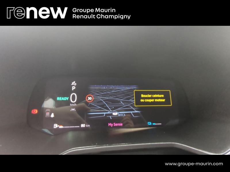 RENAULT Clio d’occasion à vendre à CHAMPIGNY-SUR-MARNE chez ADP - GIRARDIN (Photo 9)