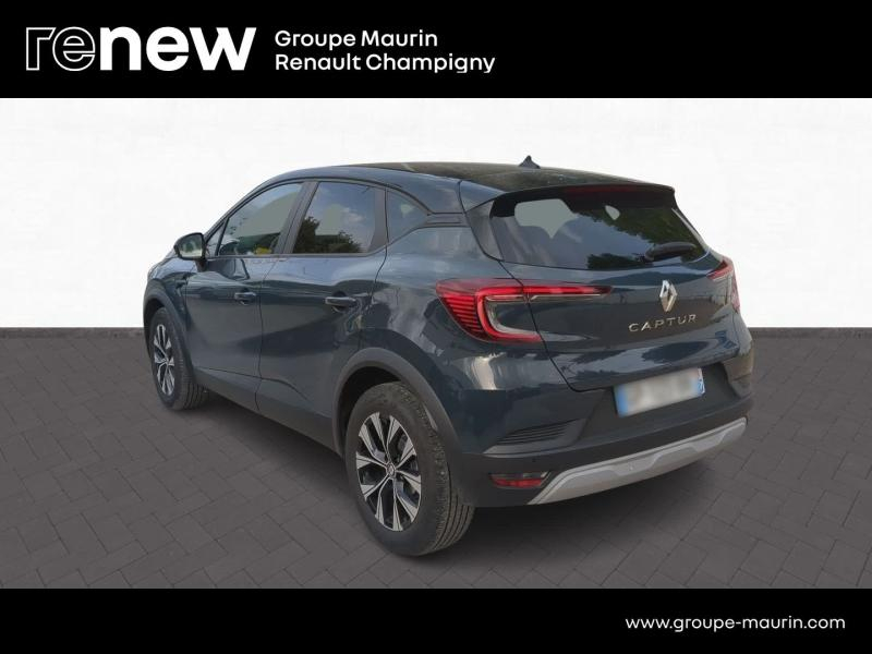 RENAULT Captur d’occasion à vendre à CHAMPIGNY-SUR-MARNE chez ADP - GIRARDIN (Photo 6)