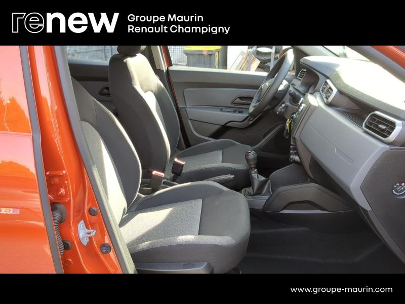 DACIA Duster d’occasion à vendre à CHAMPIGNY-SUR-MARNE chez ADP - GIRARDIN (Photo 14)
