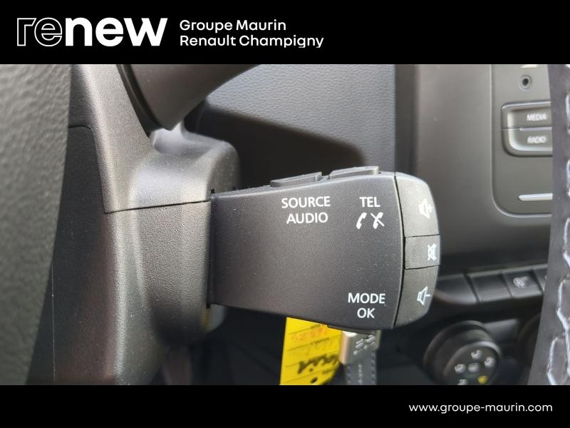 DACIA Duster d’occasion à vendre à CHAMPIGNY-SUR-MARNE chez ADP - GIRARDIN (Photo 19)