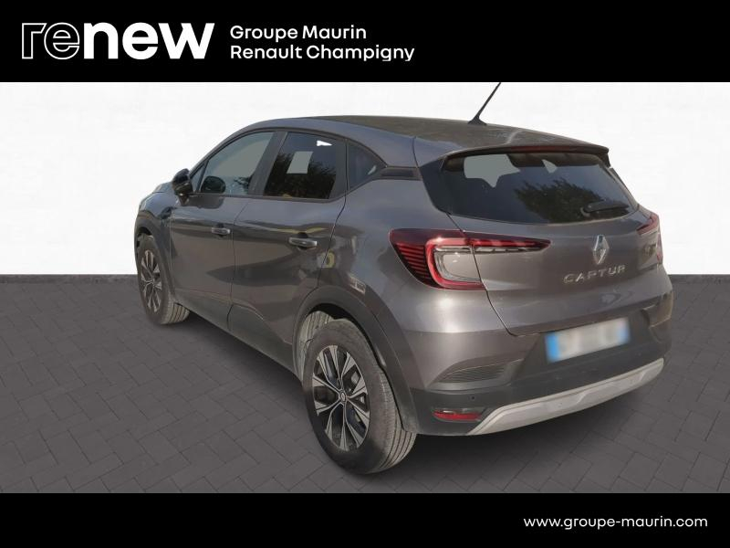 RENAULT Captur d’occasion à vendre à CHAMPIGNY-SUR-MARNE chez ADP - GIRARDIN (Photo 3)