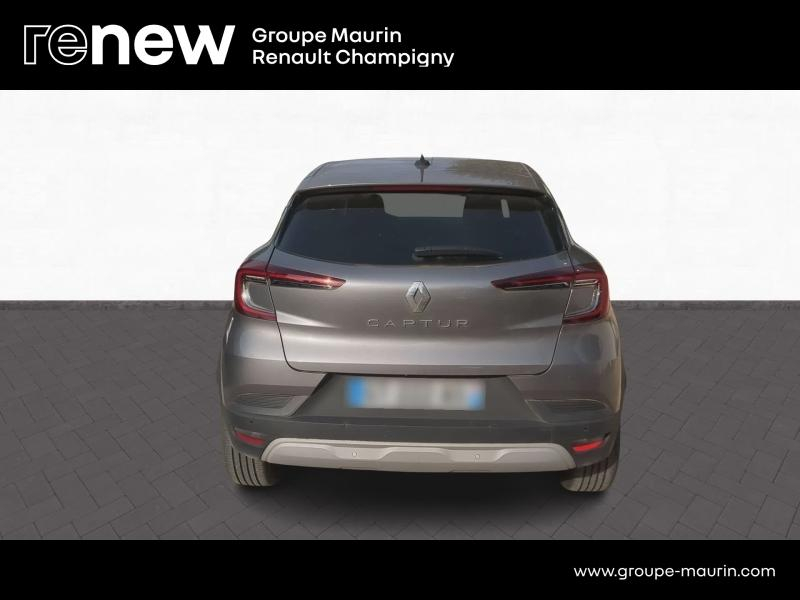 RENAULT Captur d’occasion à vendre à CHAMPIGNY-SUR-MARNE chez ADP - GIRARDIN (Photo 6)