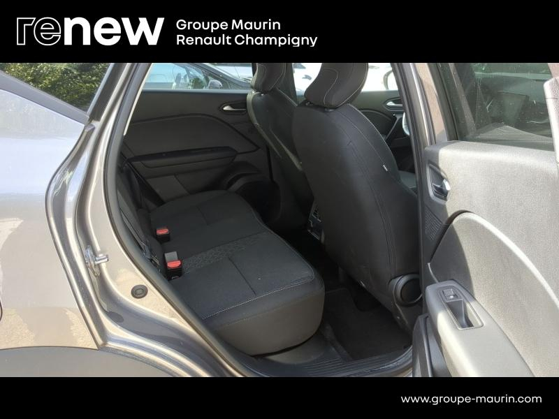 RENAULT Captur d’occasion à vendre à CHAMPIGNY-SUR-MARNE chez ADP - GIRARDIN (Photo 11)