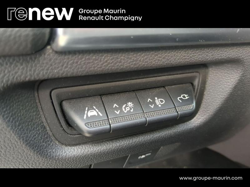 RENAULT Zoe d’occasion à vendre à CHAMPIGNY-SUR-MARNE chez ADP - GIRARDIN (Photo 18)