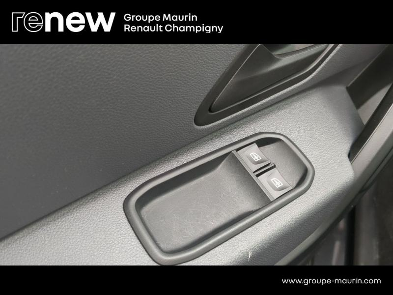 DACIA Duster d’occasion à vendre à CHAMPIGNY-SUR-MARNE chez ADP - GIRARDIN (Photo 20)