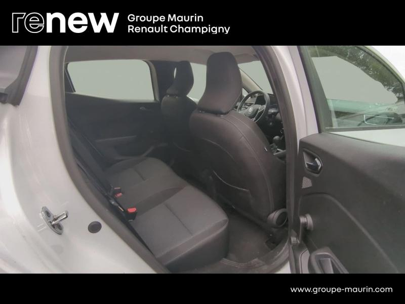 RENAULT Clio d’occasion à vendre à CHAMPIGNY-SUR-MARNE chez ADP - GIRARDIN (Photo 12)