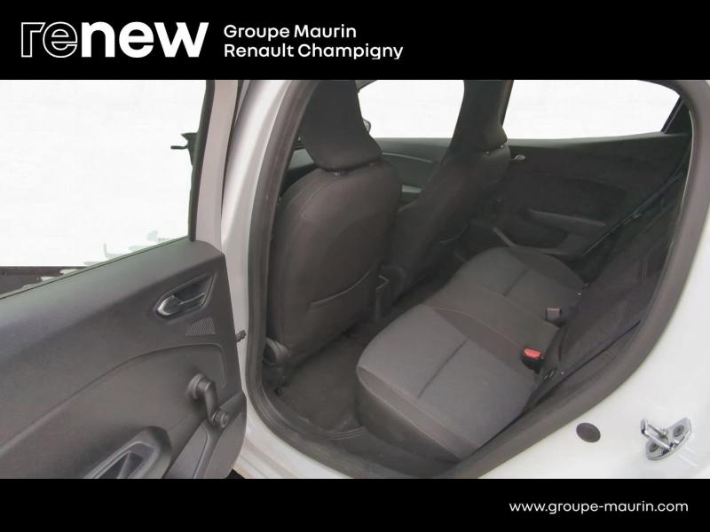 RENAULT Clio d’occasion à vendre à CHAMPIGNY-SUR-MARNE chez ADP - GIRARDIN (Photo 13)
