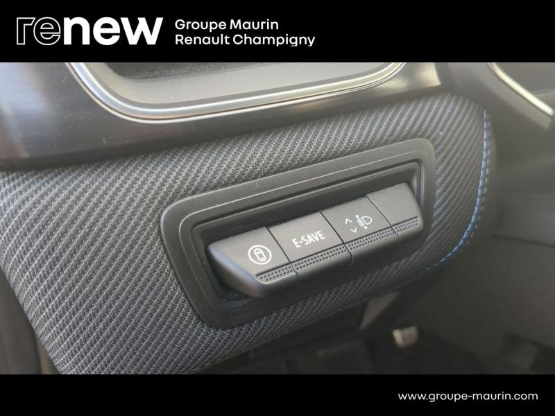 RENAULT Captur d’occasion à vendre à CHAMPIGNY-SUR-MARNE chez ADP - GIRARDIN (Photo 16)