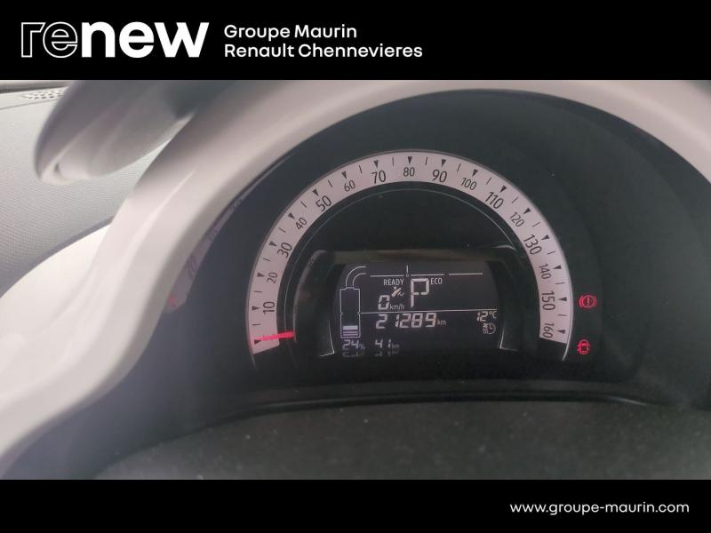 agency.seo.links.detann.title RENAULT Twingo d’occasion à vendre à CHAMPIGNY-SUR-MARNE chez ADP - GIRARDIN (Photo 10)