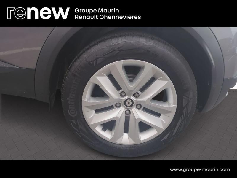 RENAULT Captur d’occasion à vendre à CHAMPIGNY-SUR-MARNE chez ADP - GIRARDIN (Photo 12)