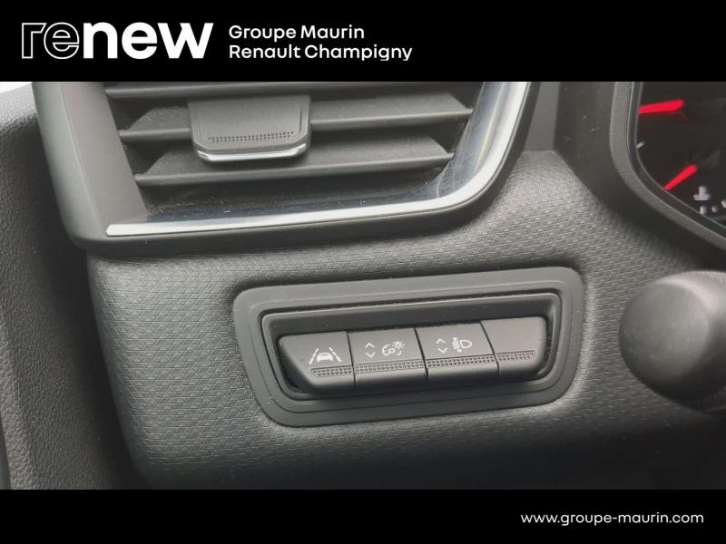 RENAULT Clio d’occasion à vendre à CHAMPIGNY-SUR-MARNE chez ADP - GIRARDIN (Photo 19)