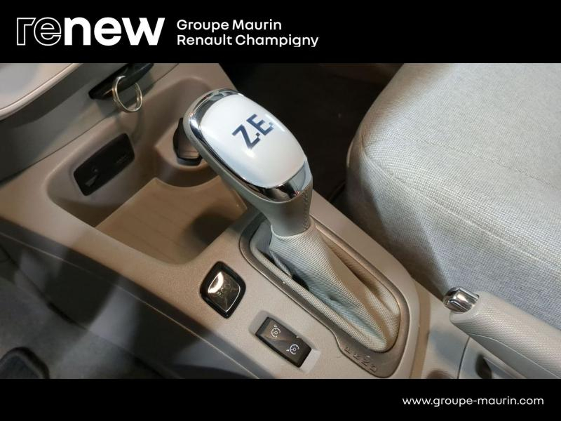 RENAULT Zoe d’occasion à vendre à CHAMPIGNY-SUR-MARNE chez ADP - GIRARDIN (Photo 20)