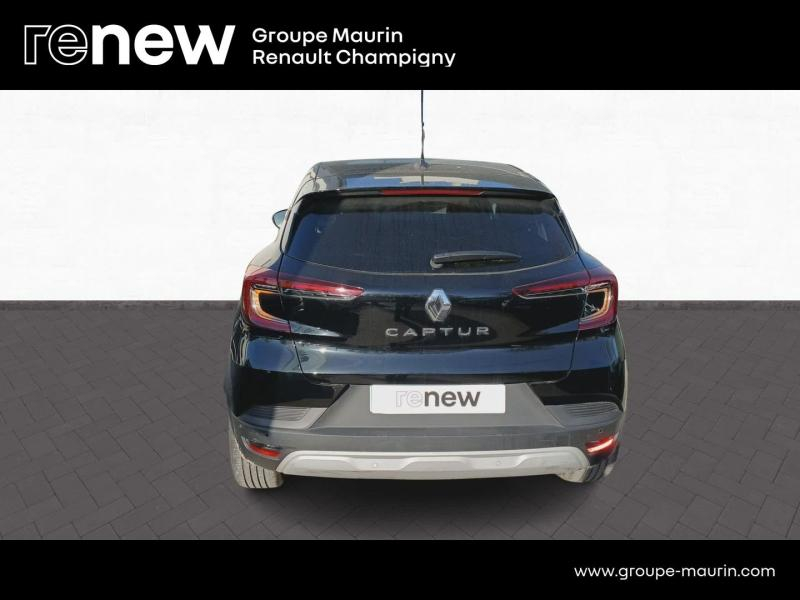 RENAULT Captur d’occasion à vendre à CHAMPIGNY-SUR-MARNE chez ADP - GIRARDIN (Photo 5)