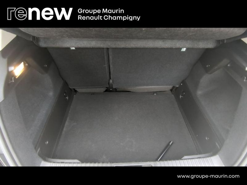 RENAULT Captur d’occasion à vendre à CHAMPIGNY-SUR-MARNE chez ADP - GIRARDIN (Photo 18)