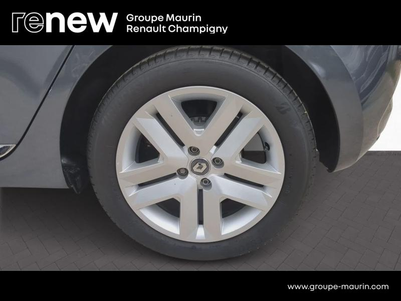 RENAULT Clio d’occasion à vendre à CHAMPIGNY-SUR-MARNE chez ADP - GIRARDIN (Photo 9)