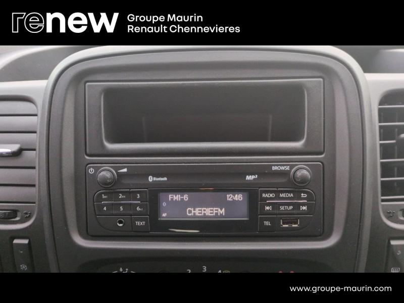 RENAULT Trafic Combi d’occasion à vendre à CHAMPIGNY-SUR-MARNE chez ADP - GIRARDIN (Photo 12)