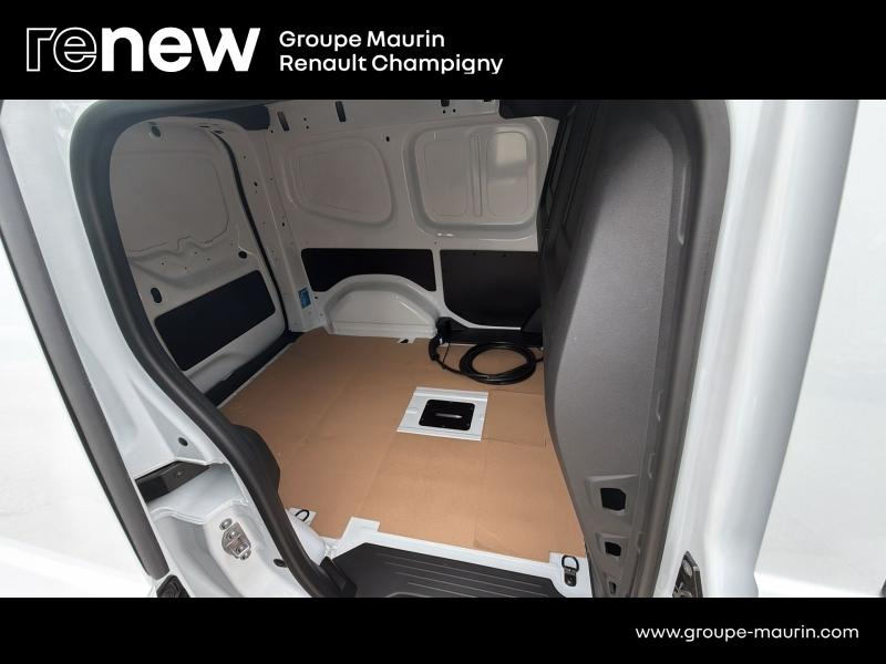 RENAULT Kangoo Van d’occasion à vendre à CHAMPIGNY-SUR-MARNE chez ADP - GIRARDIN (Photo 10)