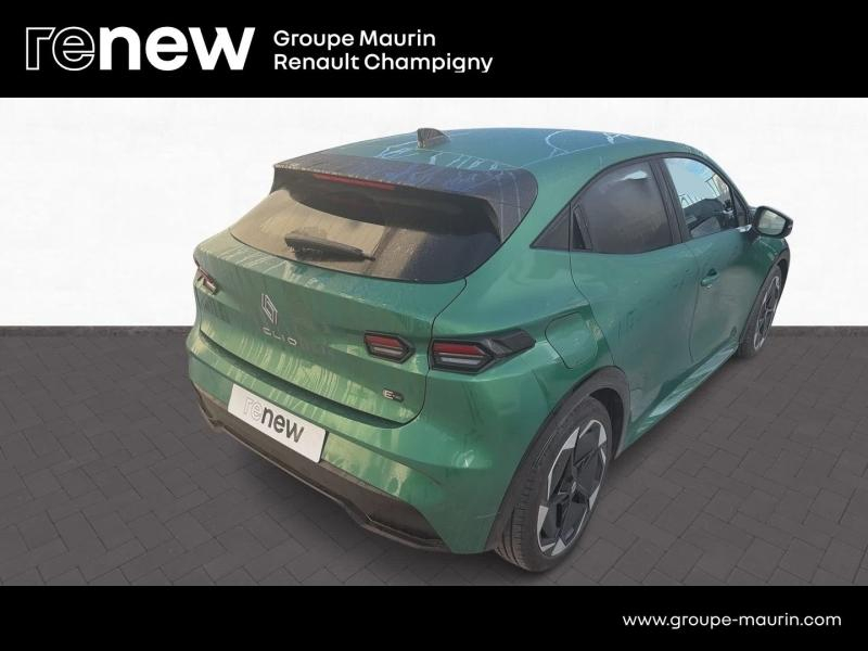RENAULT Clio d’occasion à vendre à CHAMPIGNY-SUR-MARNE chez ADP - GIRARDIN (Photo 18)