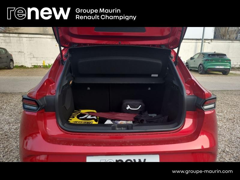 RENAULT Clio d’occasion à vendre à CHAMPIGNY-SUR-MARNE chez ADP - GIRARDIN (Photo 8)