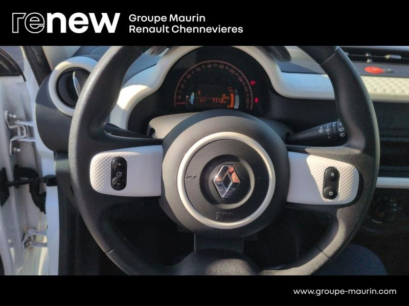 RENAULT Twingo d’occasion à vendre à CHAMPIGNY-SUR-MARNE chez ADP - GIRARDIN (Photo 20)