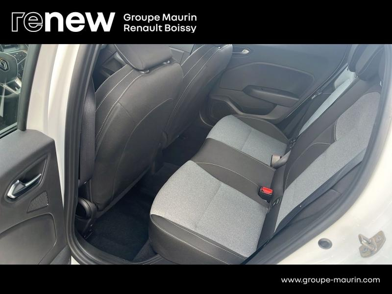 RENAULT Clio d’occasion à vendre à CHAMPIGNY-SUR-MARNE chez ADP - GIRARDIN (Photo 12)