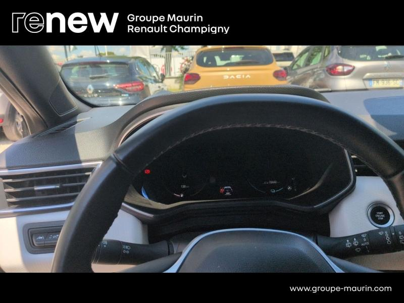 RENAULT Clio d’occasion à vendre à CHAMPIGNY-SUR-MARNE chez ADP - GIRARDIN (Photo 13)